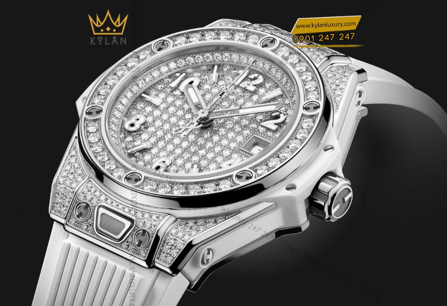 Cận cảnh kim cương pavé trên vỏ, bezel và mặt số Big Bang One Click Steel White