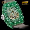 Hệ thống bộ máy automatic được nhìn qua đáy sapphire trong suốt của RM 07-02