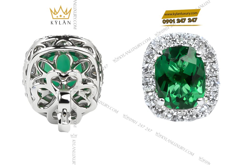 Bông tai vàng trắng Au750 đính kim cương và đá ngọc lục bảo