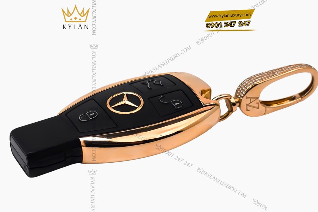 Chìa khóa xe Mercedes vàng hồng Au750 đính kim cương 11 Kỳ Lân Luxury Chia khoa xe Mercedes vang hong Au750 dinh kim cuong 2 Chìa khóa xe Mercedes vàng hồng Au750 đính kim cương