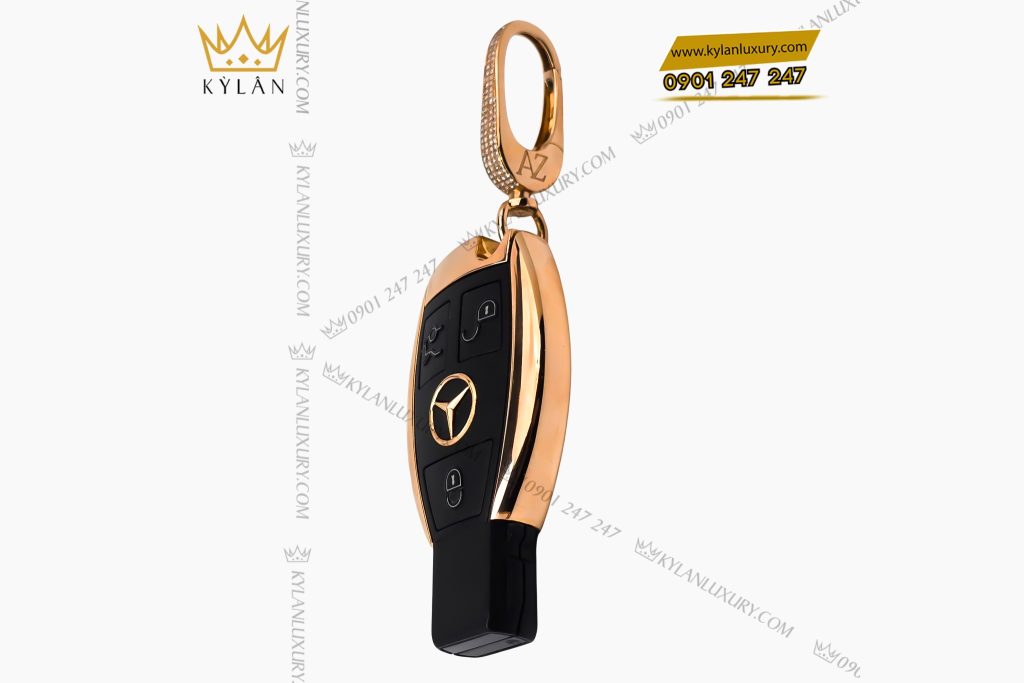 Chìa khóa xe Mercedes vàng hồng Au750 đính kim cương 2 Chìa khóa xe Mercedes vàng hồng Au750 đính kim cương
