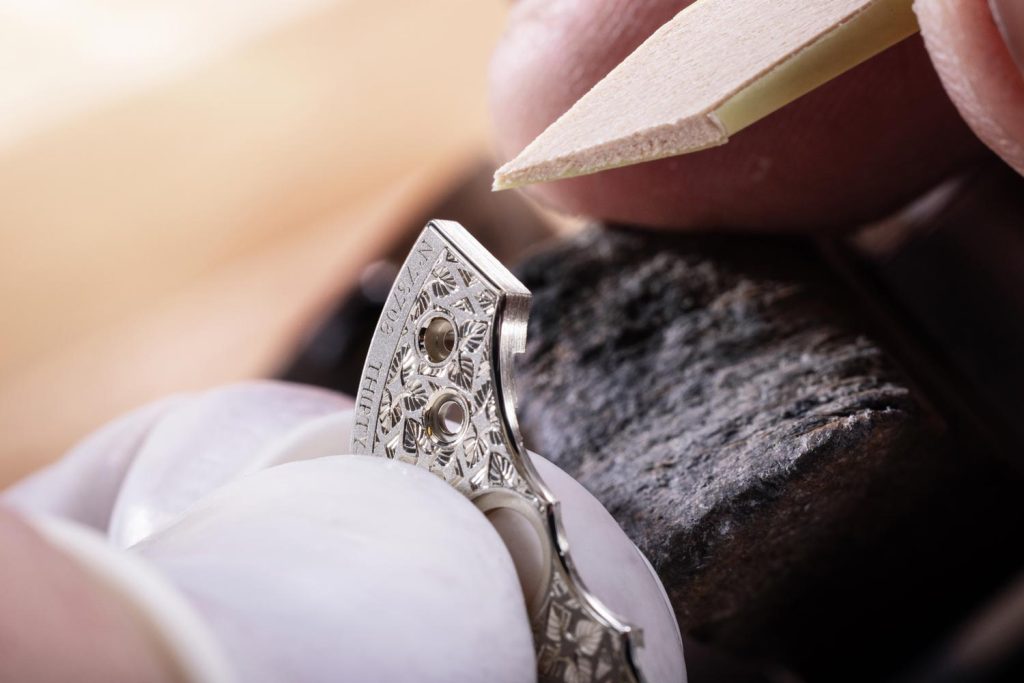 Kỳ Lân Luxury Dong ho Parmigiani La Ravenale Minute Repeater6 Đồng hồ Parmigiani La Ravenale Minute Repeater