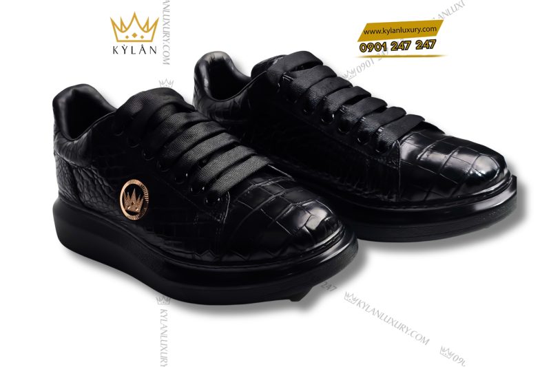 Giày bata da cá Alligator đính logo vương miện vàng Au750 và kim cương