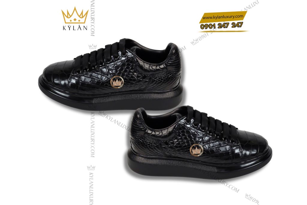 Giày bata da cá Alligator đính logo vương miện vàng Au750 và kim cương 13 Kỳ Lân Luxury Giay bata da ca Alligator dinh logo vuong mien vang Au750 va kim cuong 5 Giày bata da cá Alligator đính logo vương miện vàng Au750 và kim cương