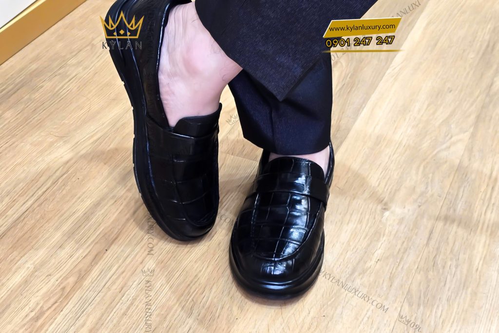 Giày da cá Alligator black 7 Giày da cá Alligator black
