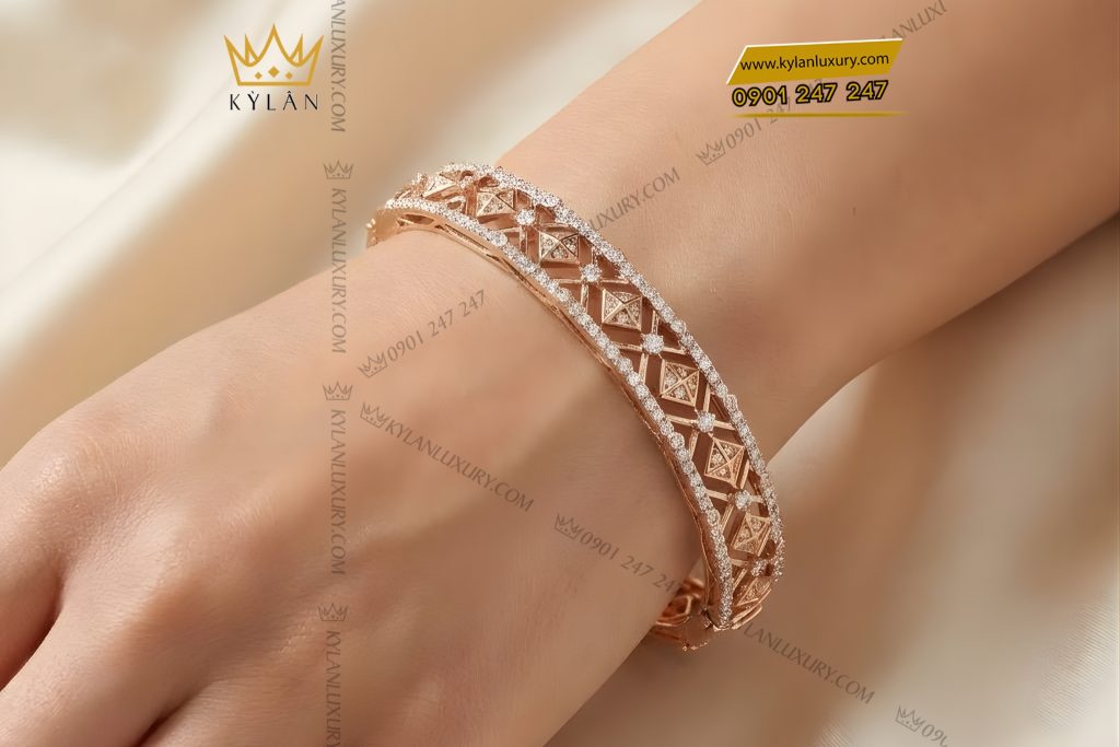 Lắc tay vàng hồng Au750 đính kim cương 6 Lắc tay vàng hồng Au750 đính kim cương