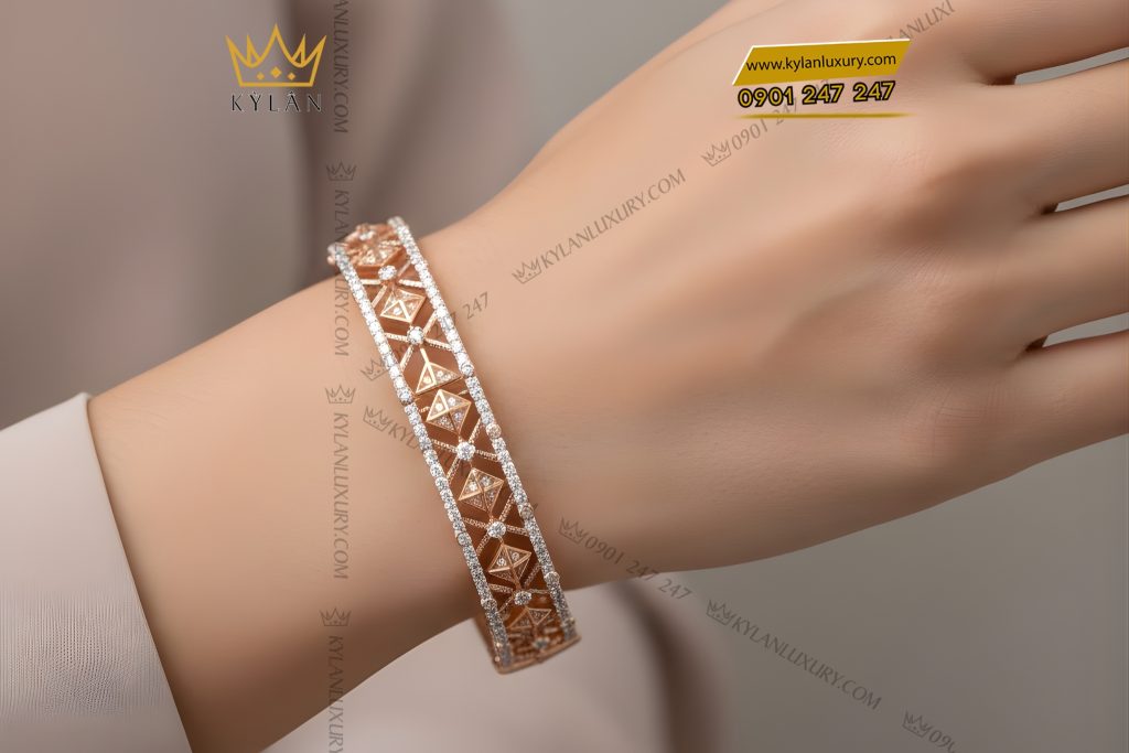 Lắc tay vàng hồng Au750 đính kim cương 5 Lắc tay vàng hồng Au750 đính kim cương