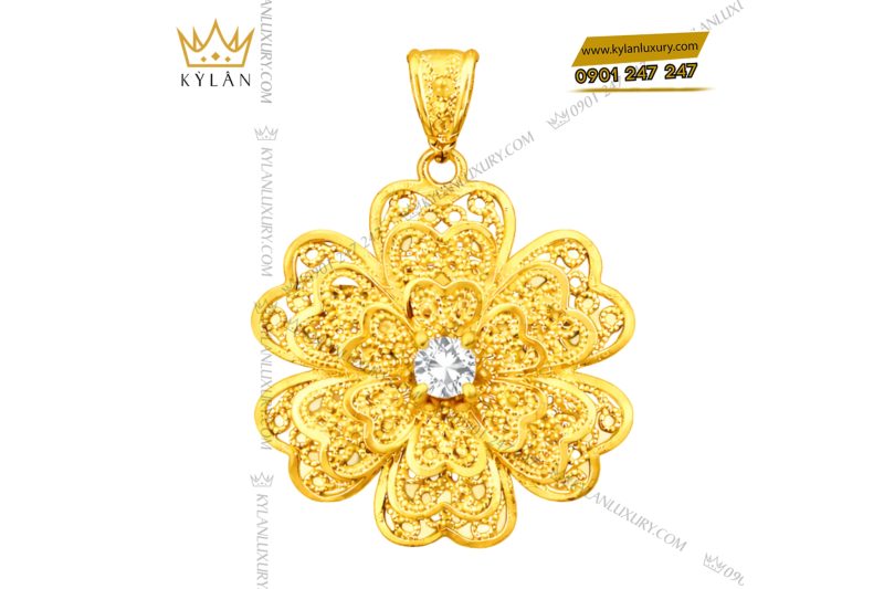 Mặt dây chuyền Hoa Mai vàng Au750 đính kim cương