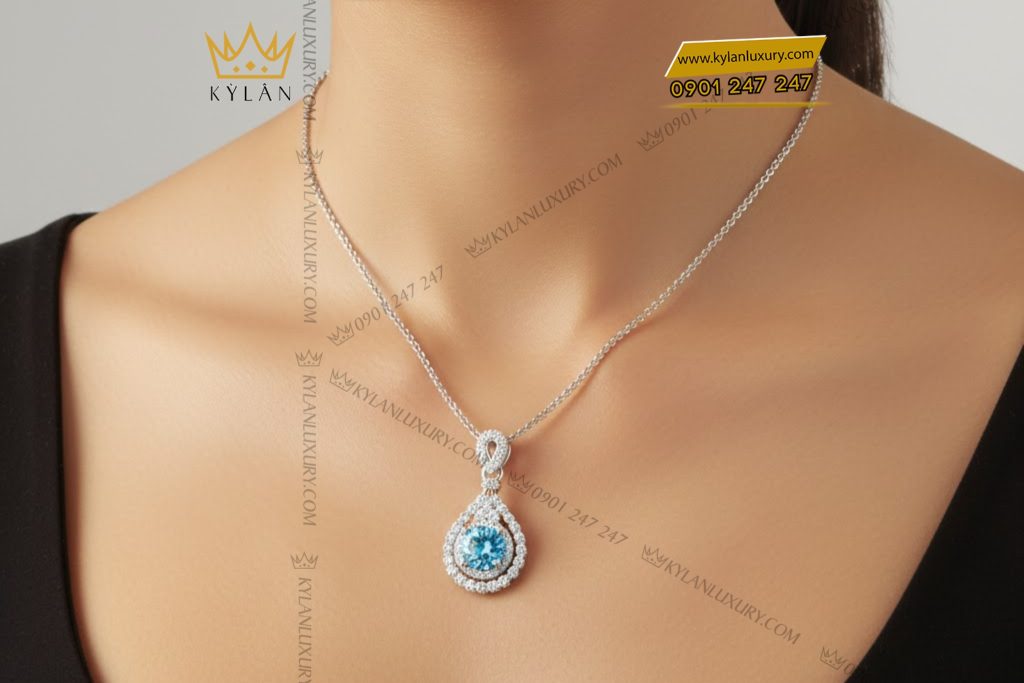 Kỳ Lân Luxury Mat day chuyen vang trang Au750 dinh kim cuong va da Topaz 7 Mặt dây chuyền vàng trắng Au750 đính kim cương và đá Topaz
