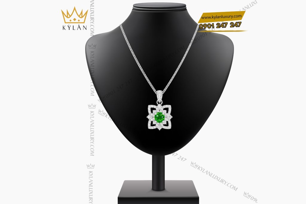 Mặt dây chuyền vàng trắng Au750 đính kim cương và đá quý xanh 8 Kỳ Lân Luxury Mat day chuyen vang trang Au750 dinh kim cuong va da quy xanh 2 2 Mặt dây chuyền vàng trắng Au750 đính kim cương và đá quý xanh