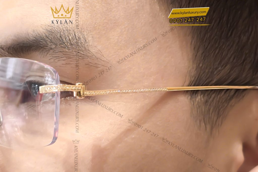 Mắt kính vàng hồng Au750 đính kim cương