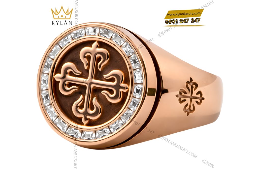 Nhẫn Patek Philippe vàng hồng Au750 đính kim cương