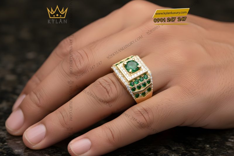 Nhẫn nam vàng Au750 đính kim cương và đá quý xanh