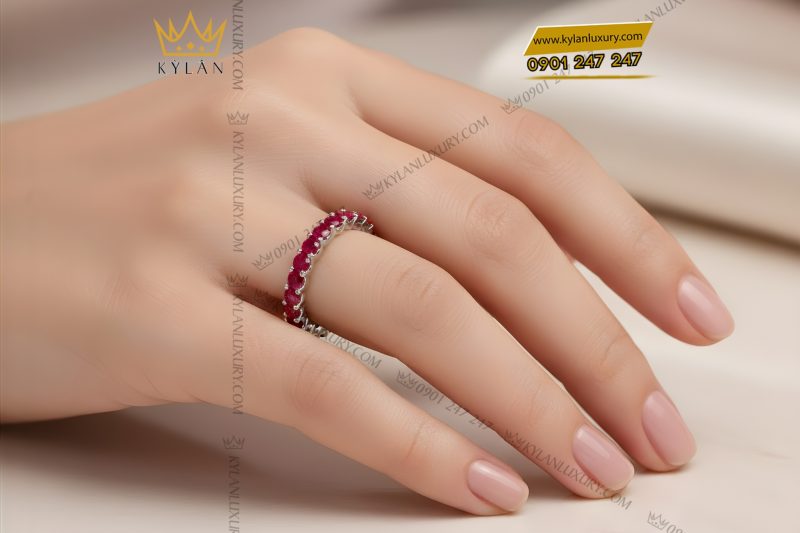 Nhẫn nữ vàng trắng Au750 đính đá ruby