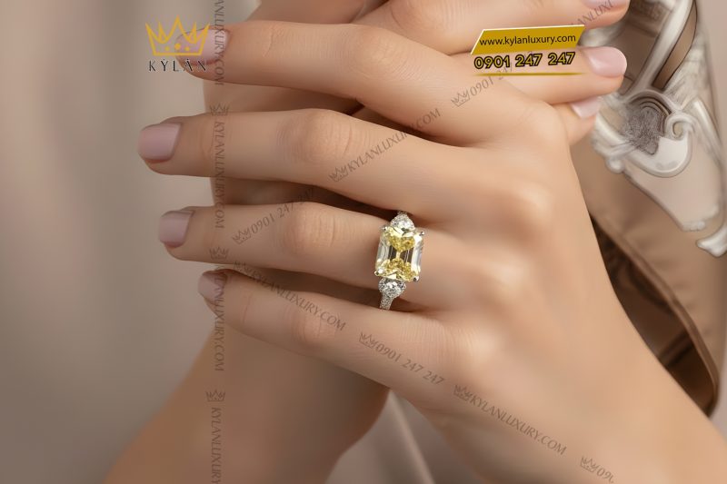 Nhẫn nữ vàng trắng Au750 đính kim cương