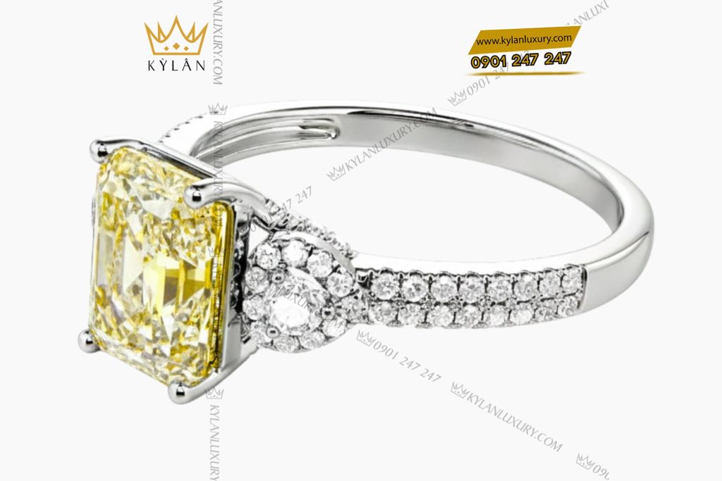 Nhẫn nữ vàng trắng Au750 đính kim cương 12 Kỳ Lân Luxury Nhan nu vang trang Au750 dinh kim cuong 7 Nhẫn nữ vàng trắng Au750 đính kim cương