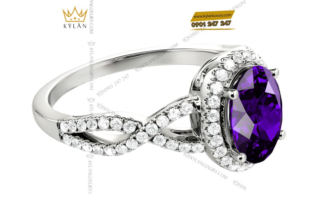 Nhẫn nữ vàng trắng Au750 đính kim cương và đá quý tím 12 Kỳ Lân Luxury Nhan nu vang trang Au750 dinh kim cuong va da quy tim 5 Nhẫn nữ vàng trắng Au750 đính kim cương và đá quý tím