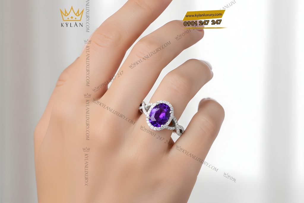 Nhẫn nữ vàng trắng Au750 đính kim cương và đá quý tím 6 Nhẫn nữ vàng trắng Au750 đính kim cương và đá quý tím
