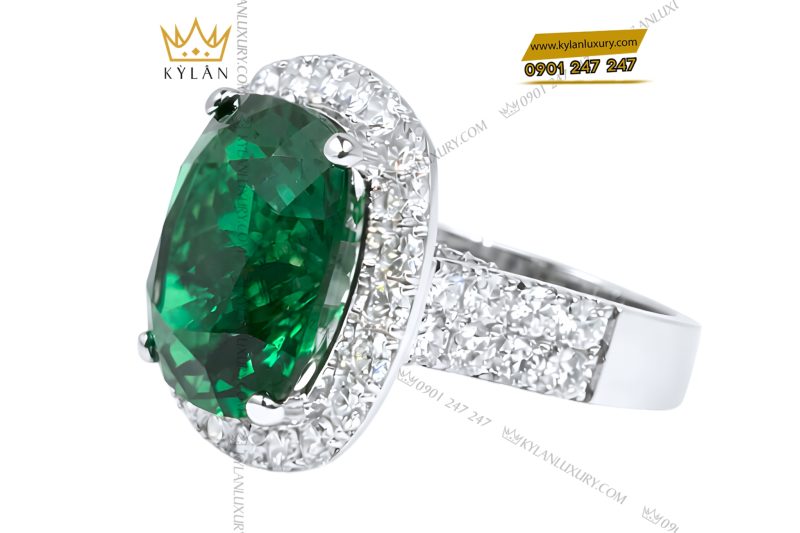 Nhẫn nữ vàng trắng Au750 đính kim cương và đá ngọc lục bảo