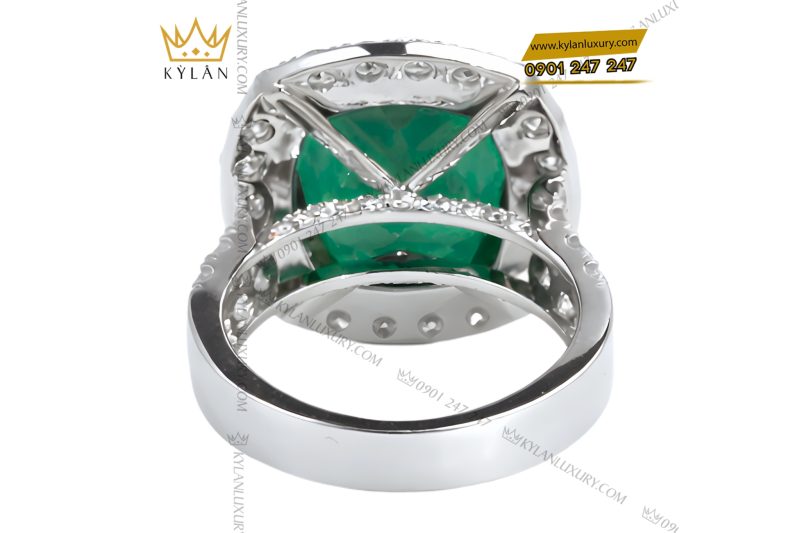 Nhẫn nữ vàng trắng Au750 đính kim cương và đá ngọc lục bảo