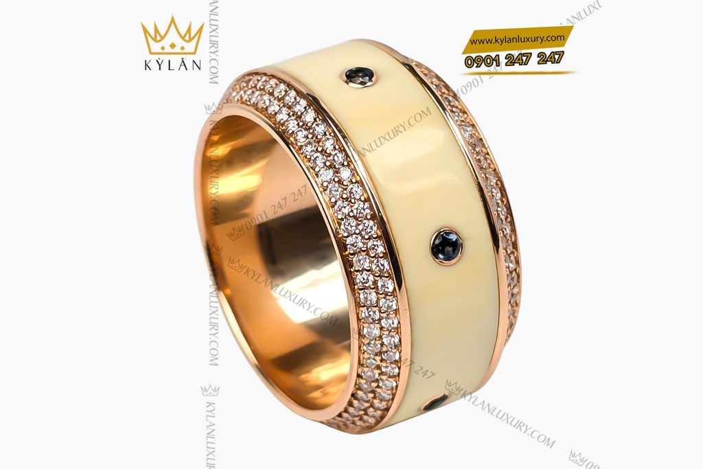 Nhẫn xoay ngà voi vàng hòng Au750 đính kim cương 11 Kỳ Lân Luxury Nhan xoay nga voi vang hong Au750 dinh kim cuong 5 Nhẫn xoay ngà voi vàng hòng Au750 đính kim cương