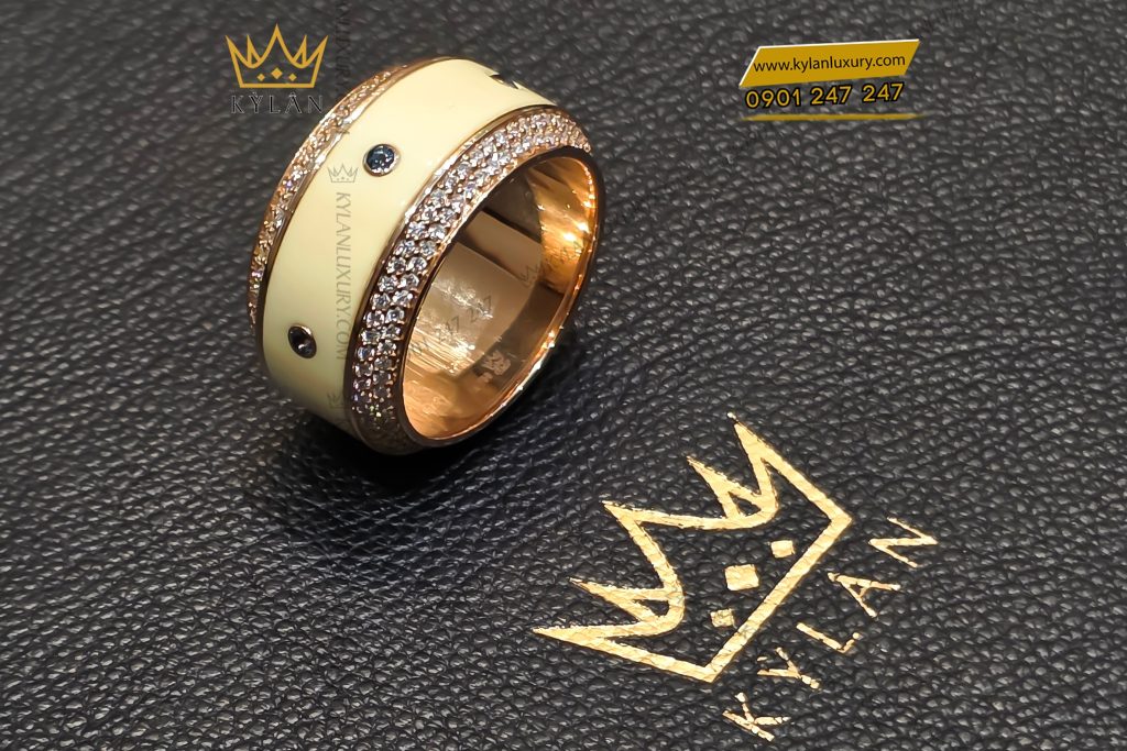 Nhẫn xoay ngà voi vàng hòng Au750 đính kim cương 12 Kỳ Lân Luxury Nhan xoay nga voi vang hong Au750 dinh kim cuong 7 Nhẫn xoay ngà voi vàng hòng Au750 đính kim cương