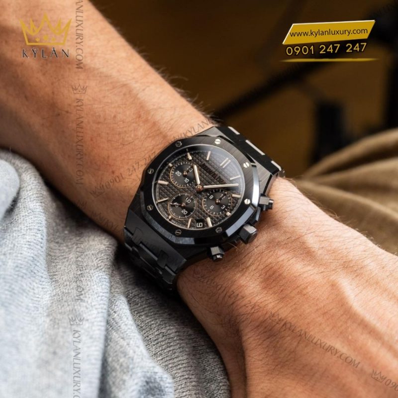 Đồng hồ Royal Oak Selfwinding Chronograph Black Ceramic 26240CE