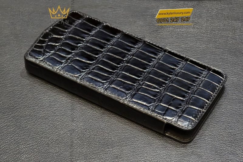 Bao da Vertu Agent Q da cá Alligator đen