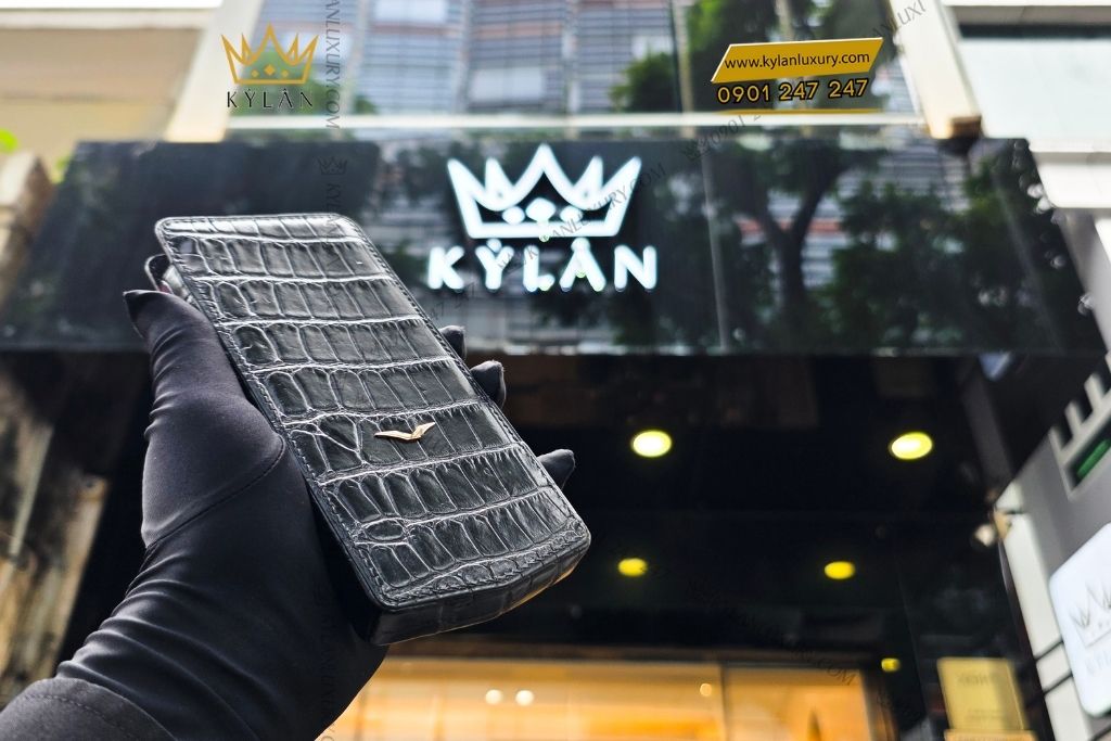 Bao da Vertu Agent Q da cá Alligator đen 6 Kỳ Lân Luxury bao da vertu agent q da alligator den 18 Bao da Vertu Agent Q da cá Alligator đen