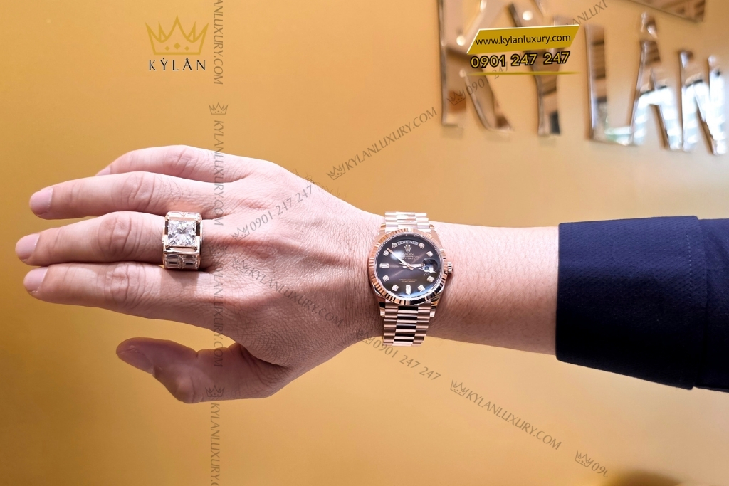 Kỳ Lân Luxury rolex day date 36 nau kim cuong 128235 0037 14 Đồng hồ Rolex Day Date 36 nâu ombré cọc kim cương 128235-0037