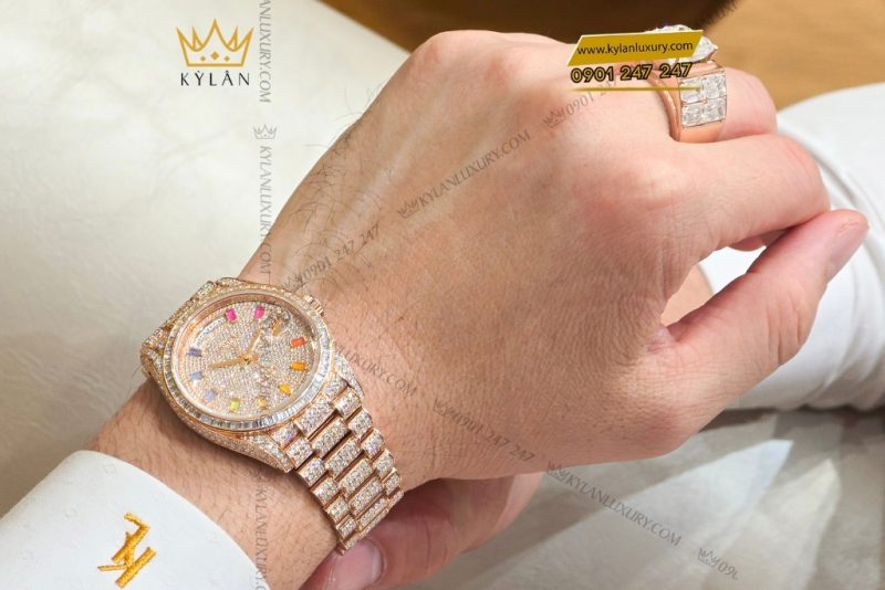 Đồng hồ Rolex Day Date vàng hồng custom full kim cương