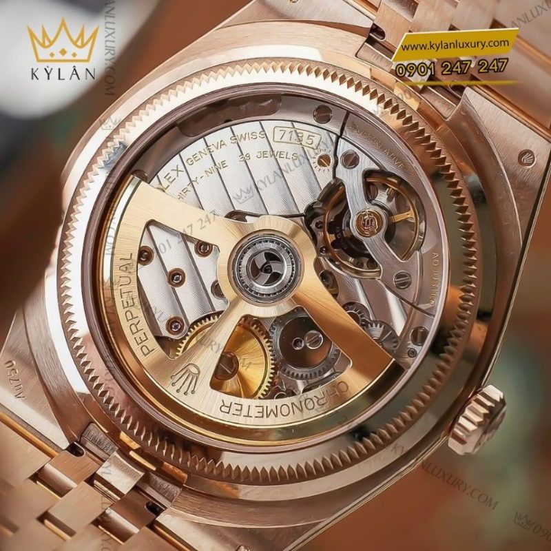 Đồng hồ Rolex Land Dweller 40 vàng hồng 127335-0001