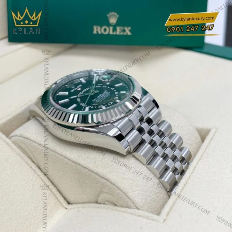 Đồng hồ Rolex Sky Dweller mặt số đen 336934-0008