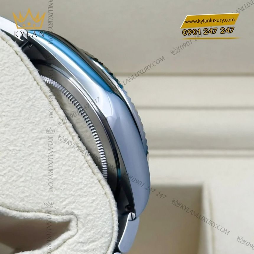 Kỳ Lân Luxury rolex sky dweller 336934 xanh bac ha oyster 7 Đồng hồ Rolex Sky Dweller Oyster xanh bạc hà 336934-0001