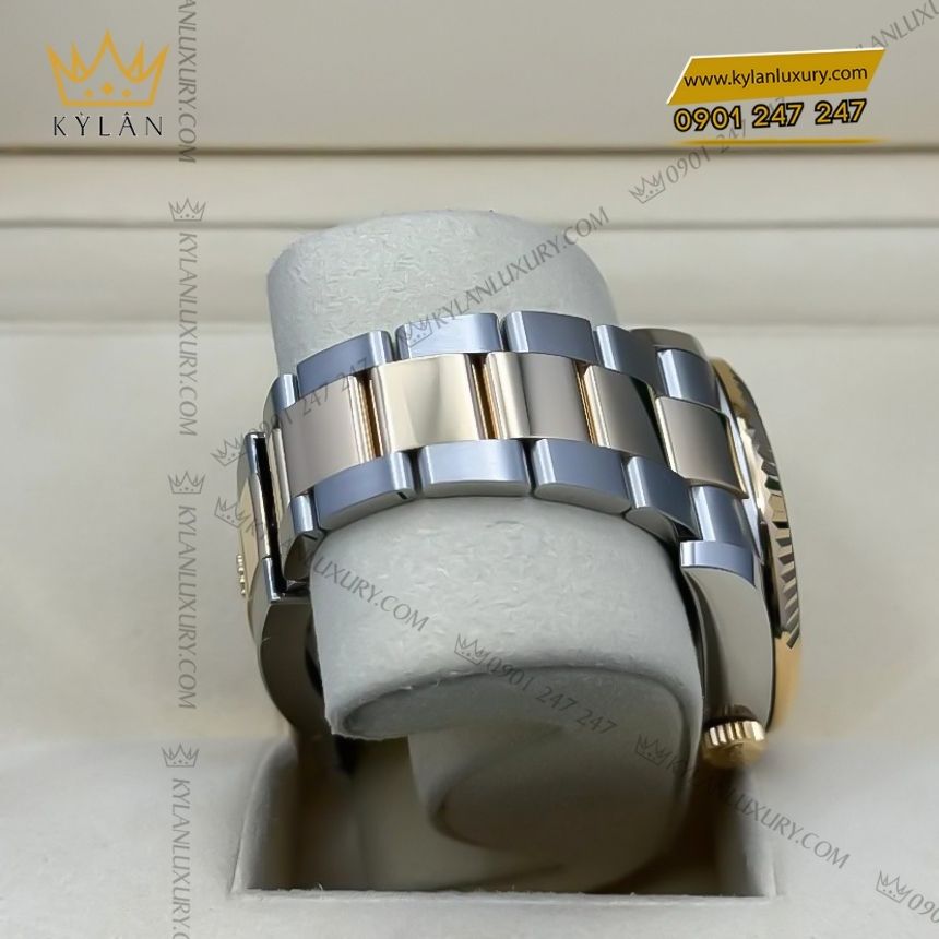 Kỳ Lân Luxury rolex sky dweller 42mm demi champagne 336933 0001 10 Đồng hồ Rolex Sky Dweller demi champagne 336933-0001