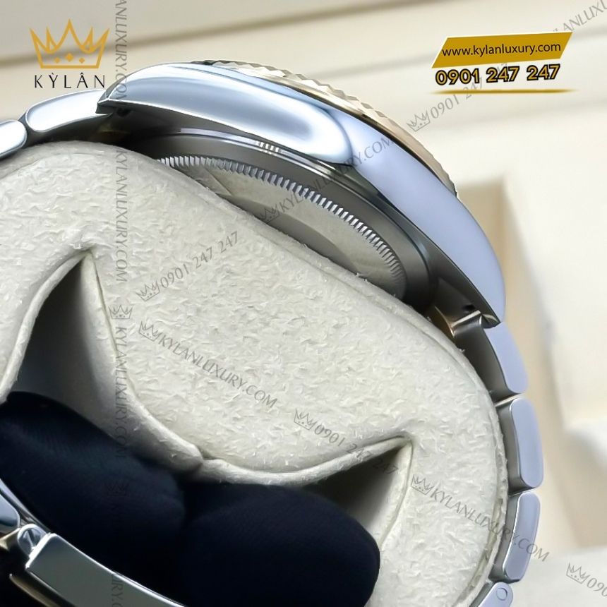 Kỳ Lân Luxury rolex sky dweller 42mm demi champagne 336933 0001 7 Đồng hồ Rolex Sky Dweller demi champagne 336933-0001