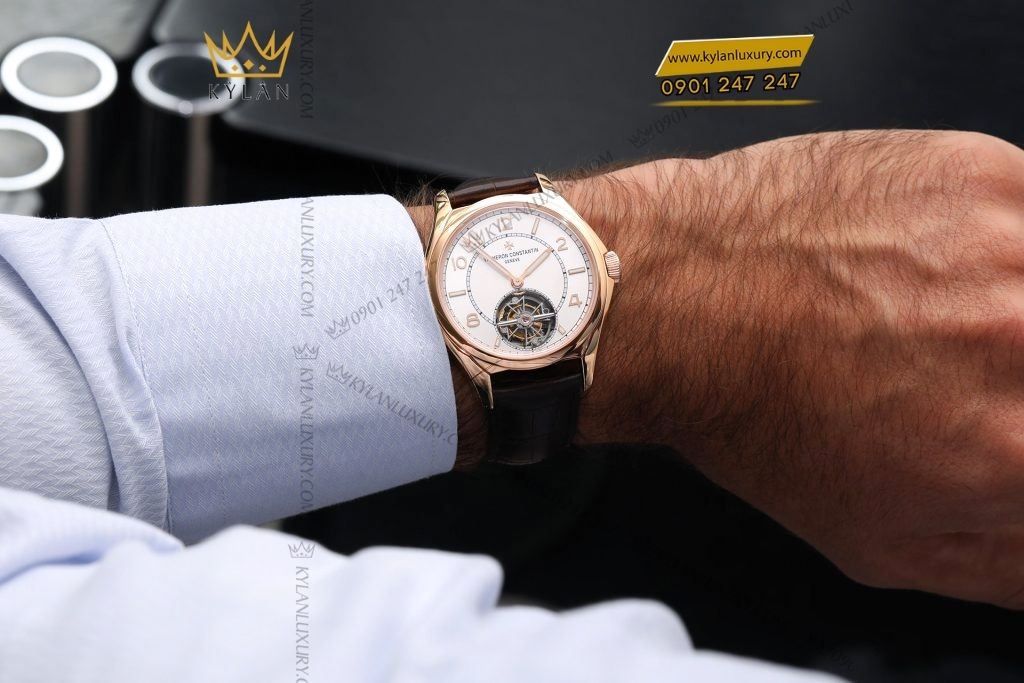 Kỳ Lân Luxury vacheron constantin fiftysix tourbillon 6000e 000r b488 6 Đồng hồ Vacheron Constantin Fiftysix Tourbillon vàng hồng