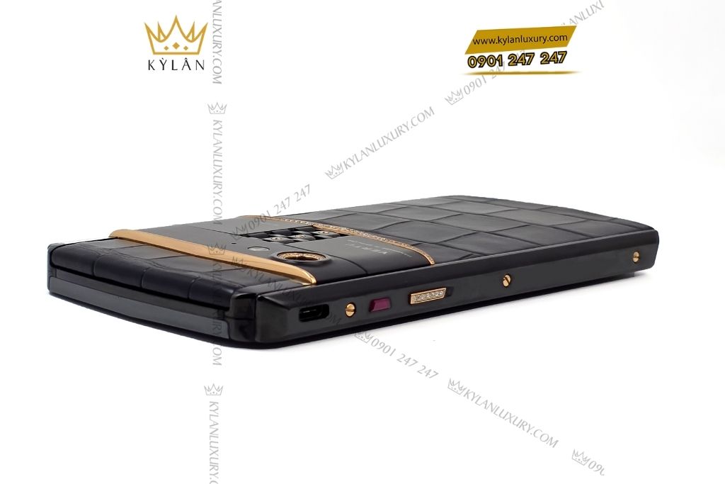Kỳ Lân Luxury vertu aster p alligator custom vang hong dinh kim cuong 12 Điện thoại Vertu Aster P Alligator custom vàng hồng đính kim cương