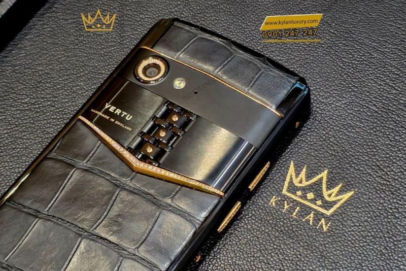 Điện thoại Vertu Aster P Alligator custom vàng hồng đính kim cương