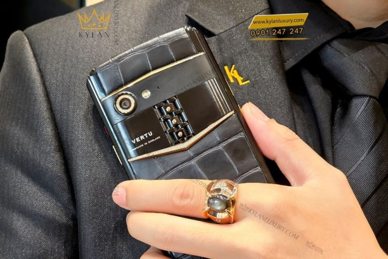 Điện thoại Vertu Aster P Alligator custom vàng hồng đính kim cương