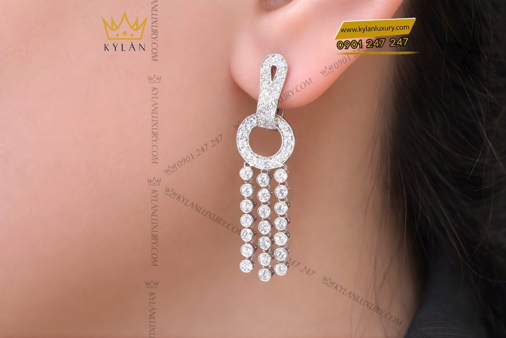 Kỳ Lân Luxury Bong tai vang trang Au750 dinh kim cuong 10 1 Bông tai vàng trắng Au750 đính kim cương