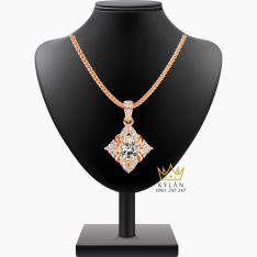 Dây chuyền vàng hồng Au750 đính kim cương