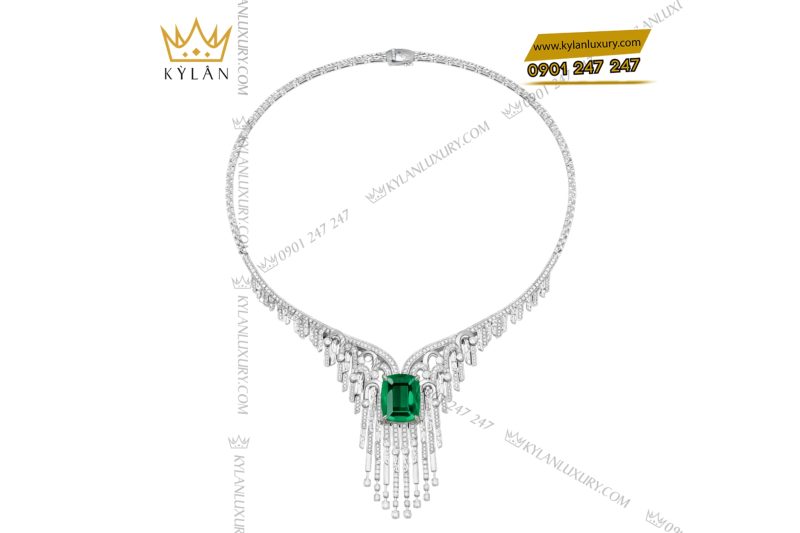 Dây chuyền vàng trắng Au750 đính kim cương và đá ngọc lục bảo