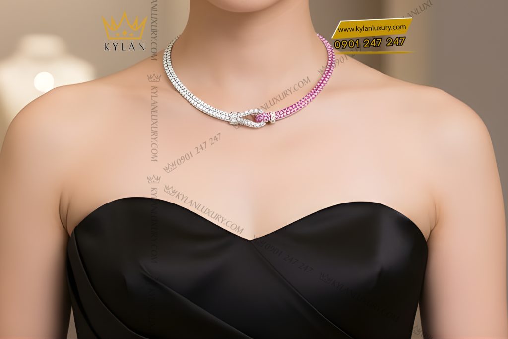Dây chuyền vàng trắng Au750 đính kim cương và đá quý hồng 6 Dây chuyền vàng trắng Au750 đính kim cương và đá quý hồng