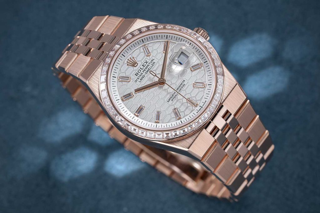 Đồng hồ Rolex Land-Dweller