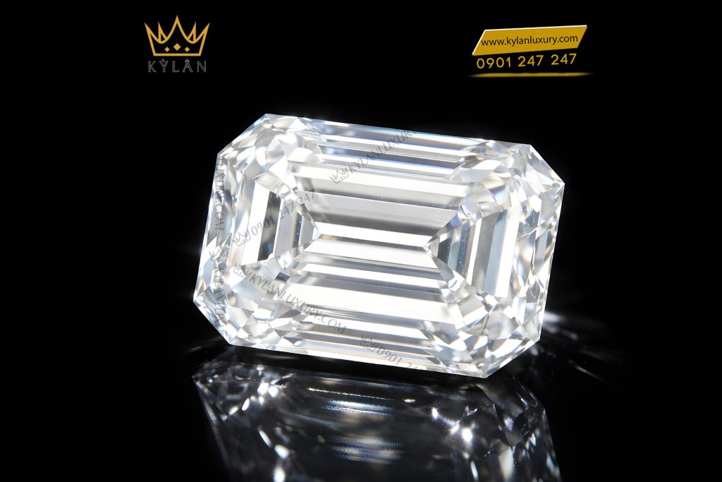 Kim cương Emerald 11ly