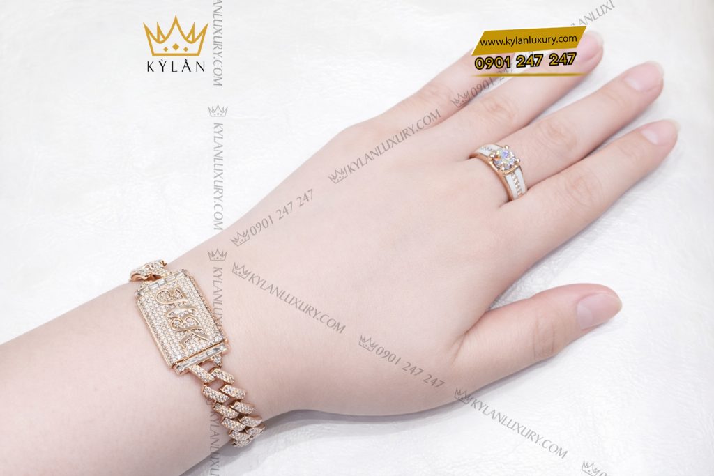 Lắc tay HK vàng hồng Au750 đính kim cương