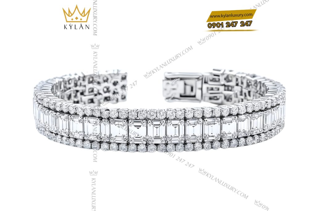 Lắc tay vàng trắng Au750 đính kim cương baguette