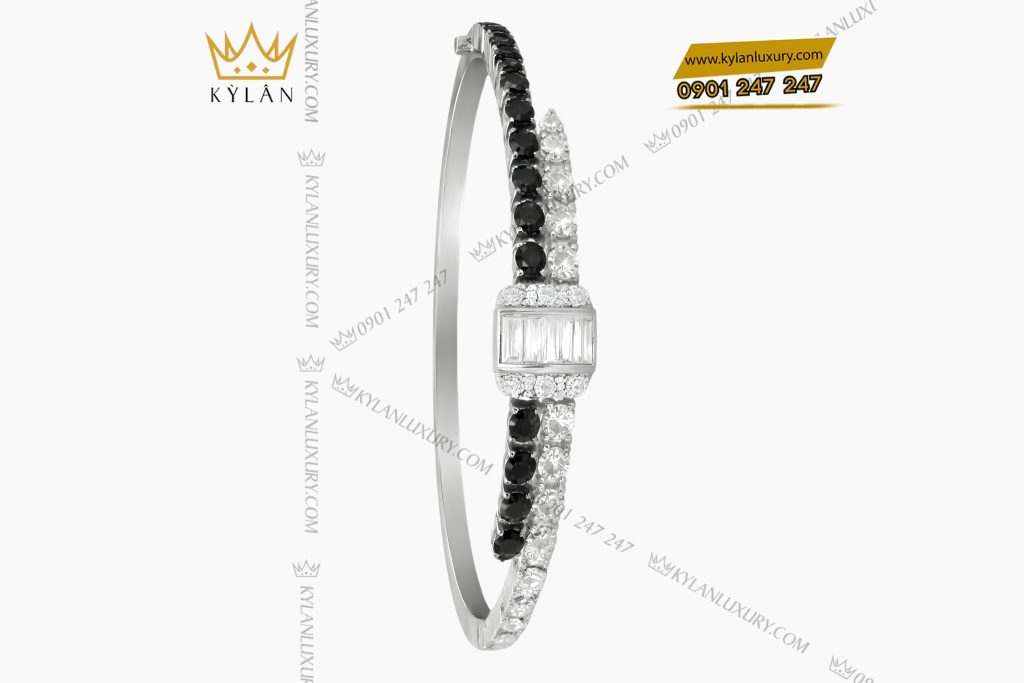 Kỳ Lân Luxury Lac tay vang trang Au750 dinh kim cuong va da quy den 4 Lắc tay vàng trắng Au750 đính kim cương và đá quý đen
