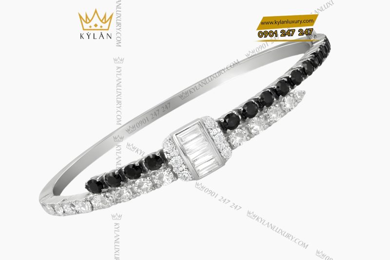Lắc tay vàng trắng Au750 đính kim cương và đá quý đen